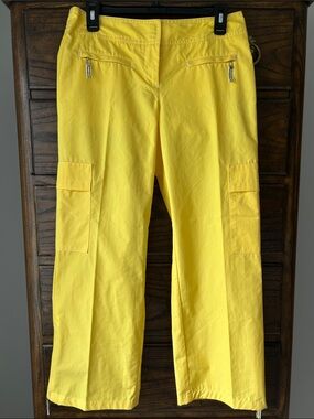 LOFT Yellow Cropped Cargo Pants, Size 4